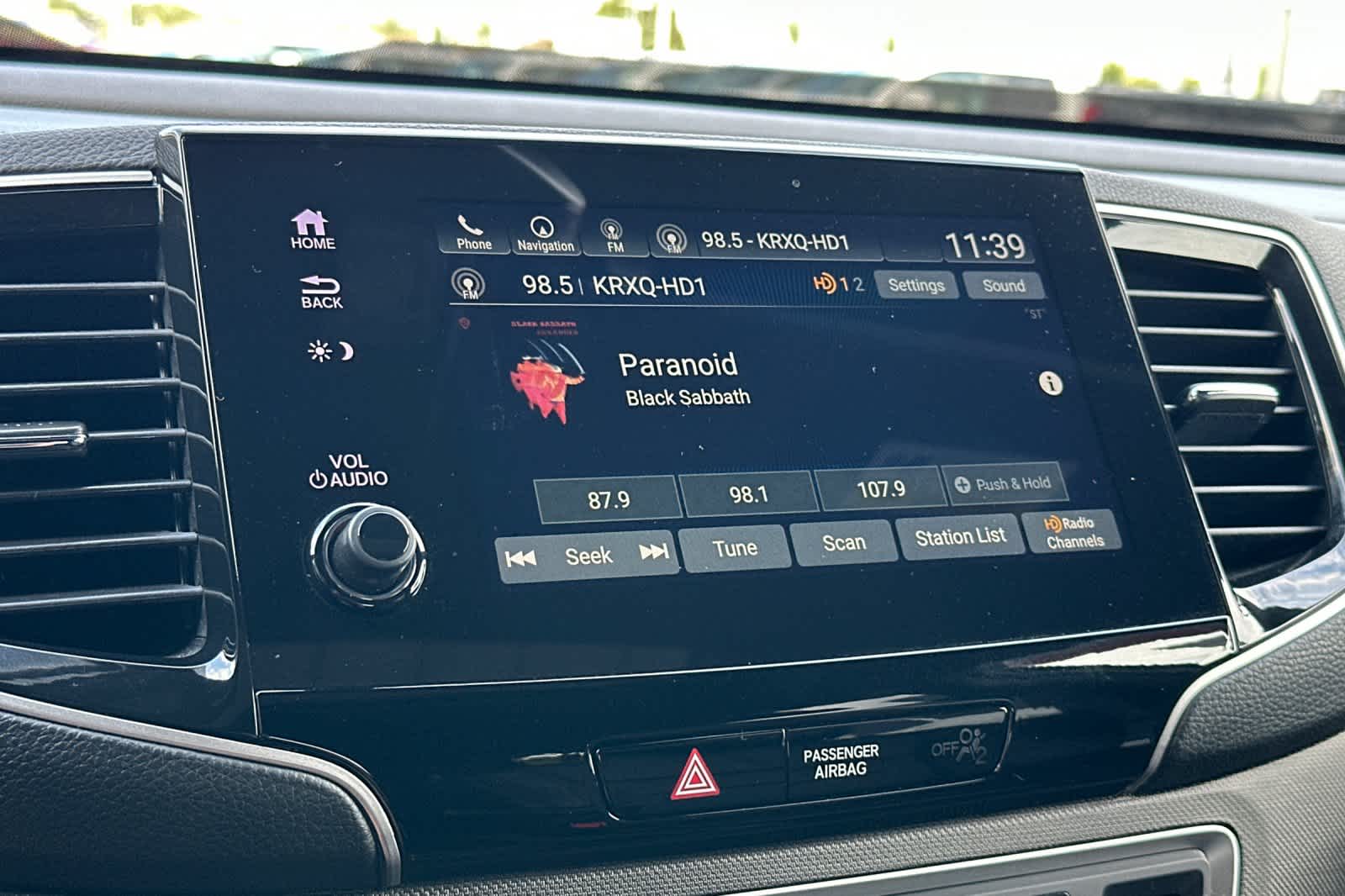 Thumbnail: 2023 Honda Passport - 20