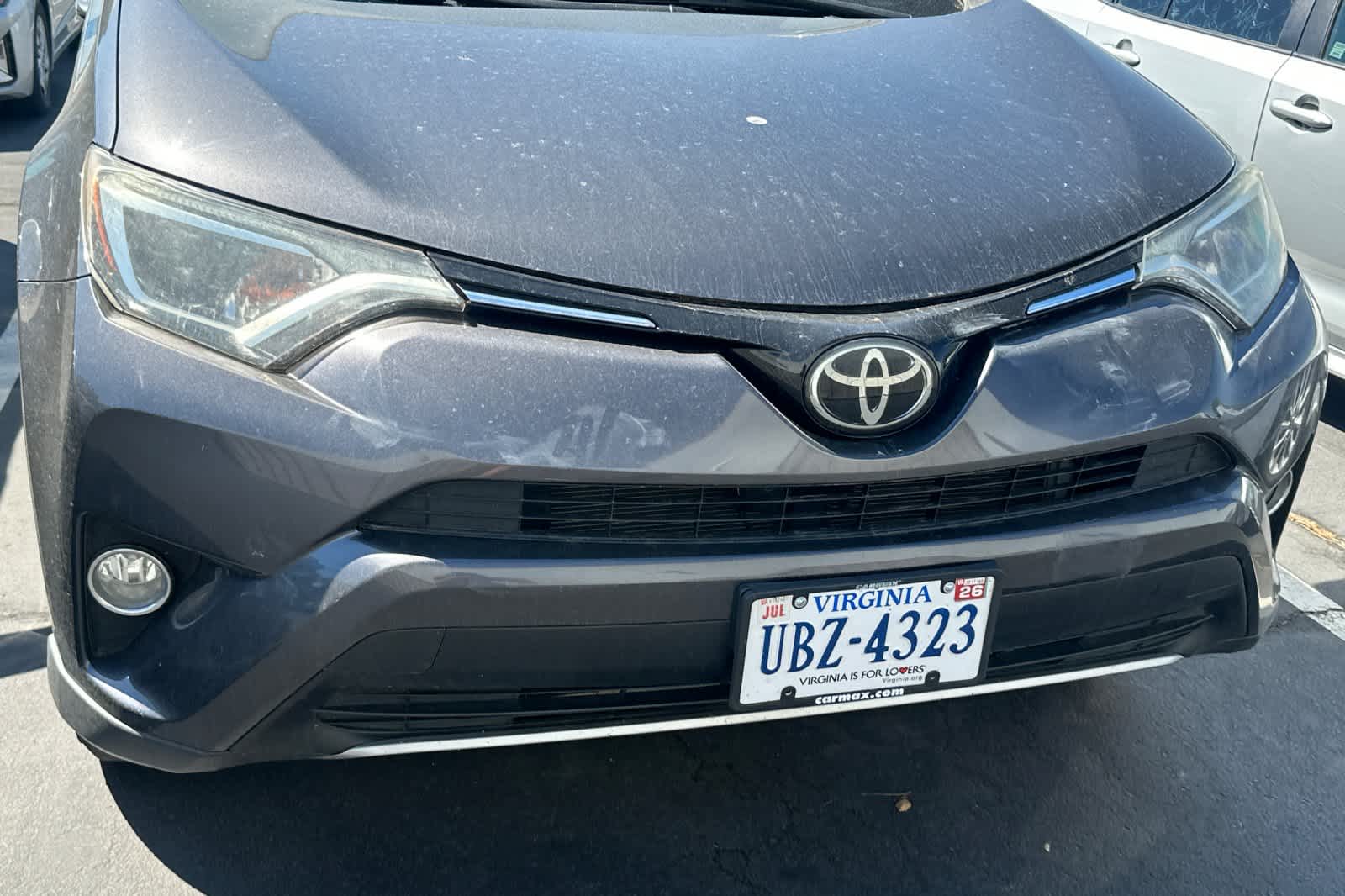 Thumbnail: 2018 Toyota RAV4 - 8