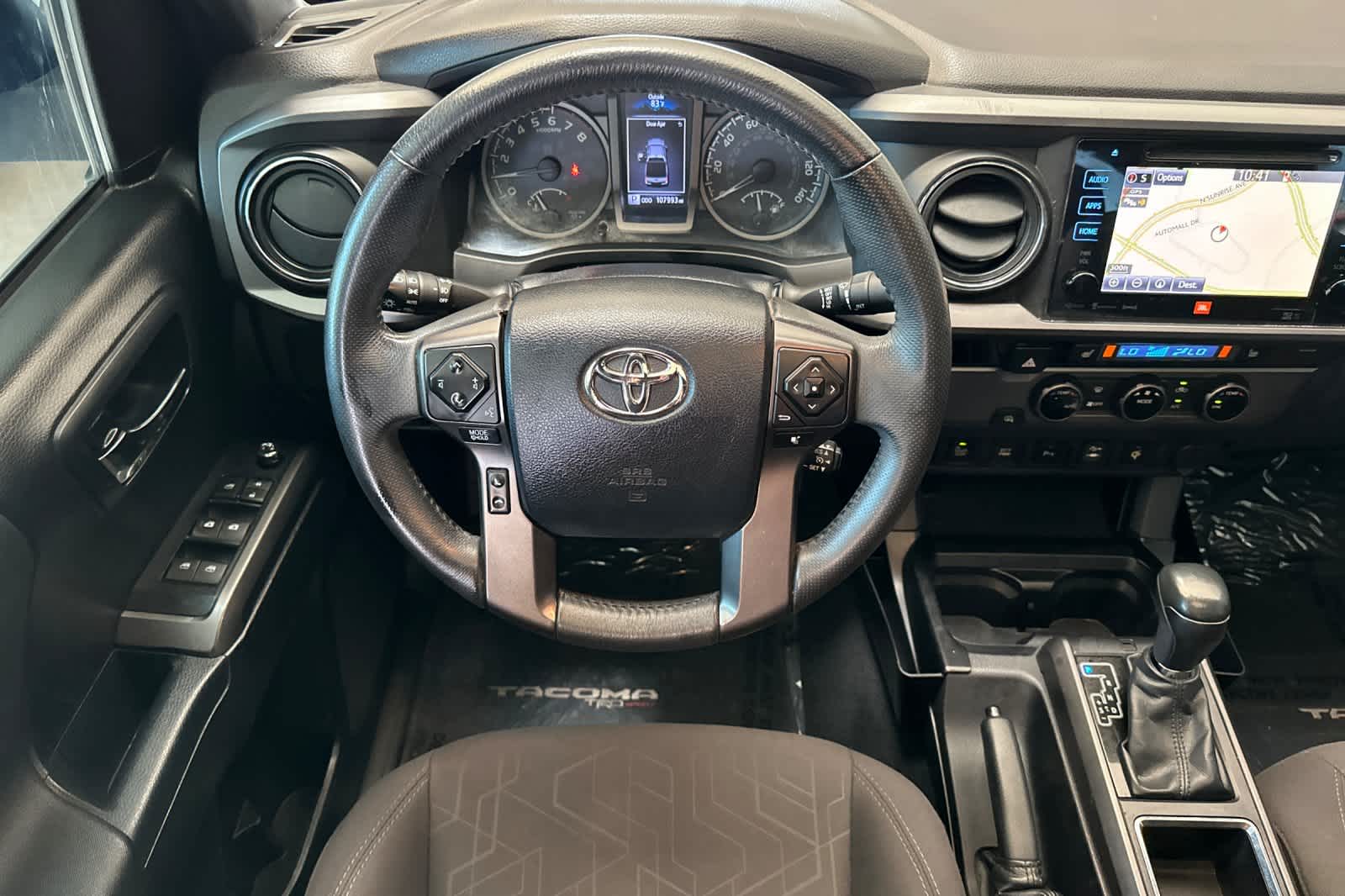 Thumbnail: 2017 Toyota Tacoma - 14