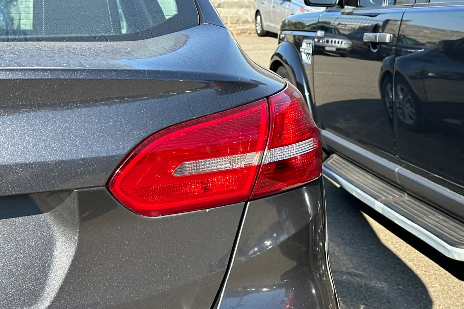 2018 Ford Focus SE 17