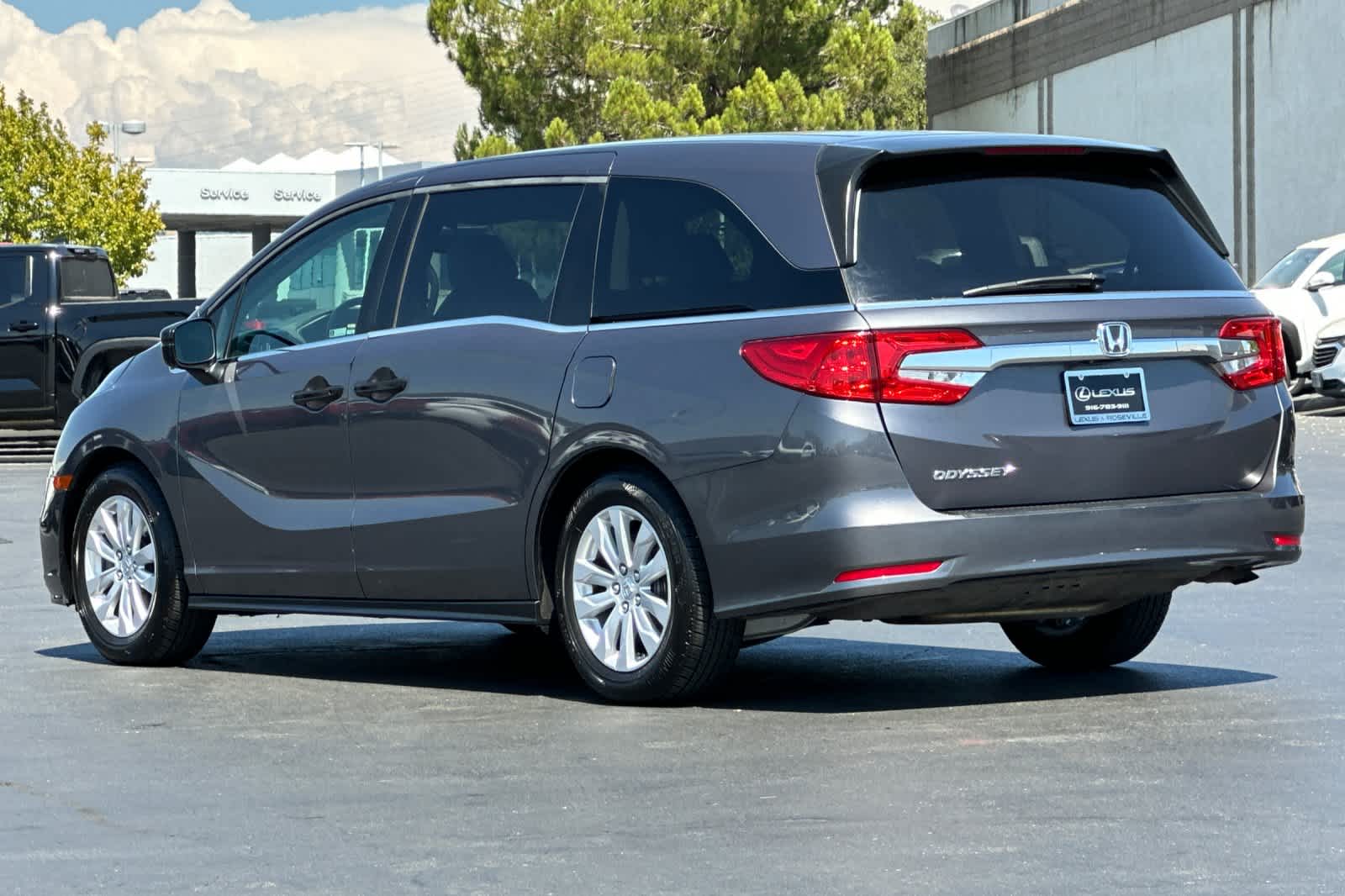 Thumbnail: 2020 Honda Odyssey - 7