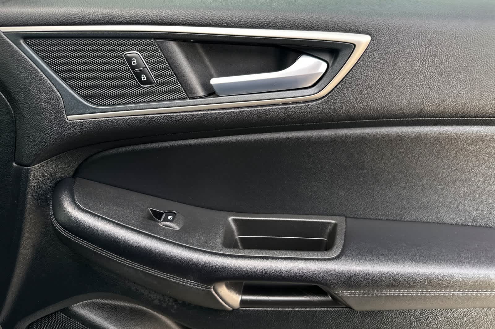 Thumbnail: 2024 Ford Edge - 18