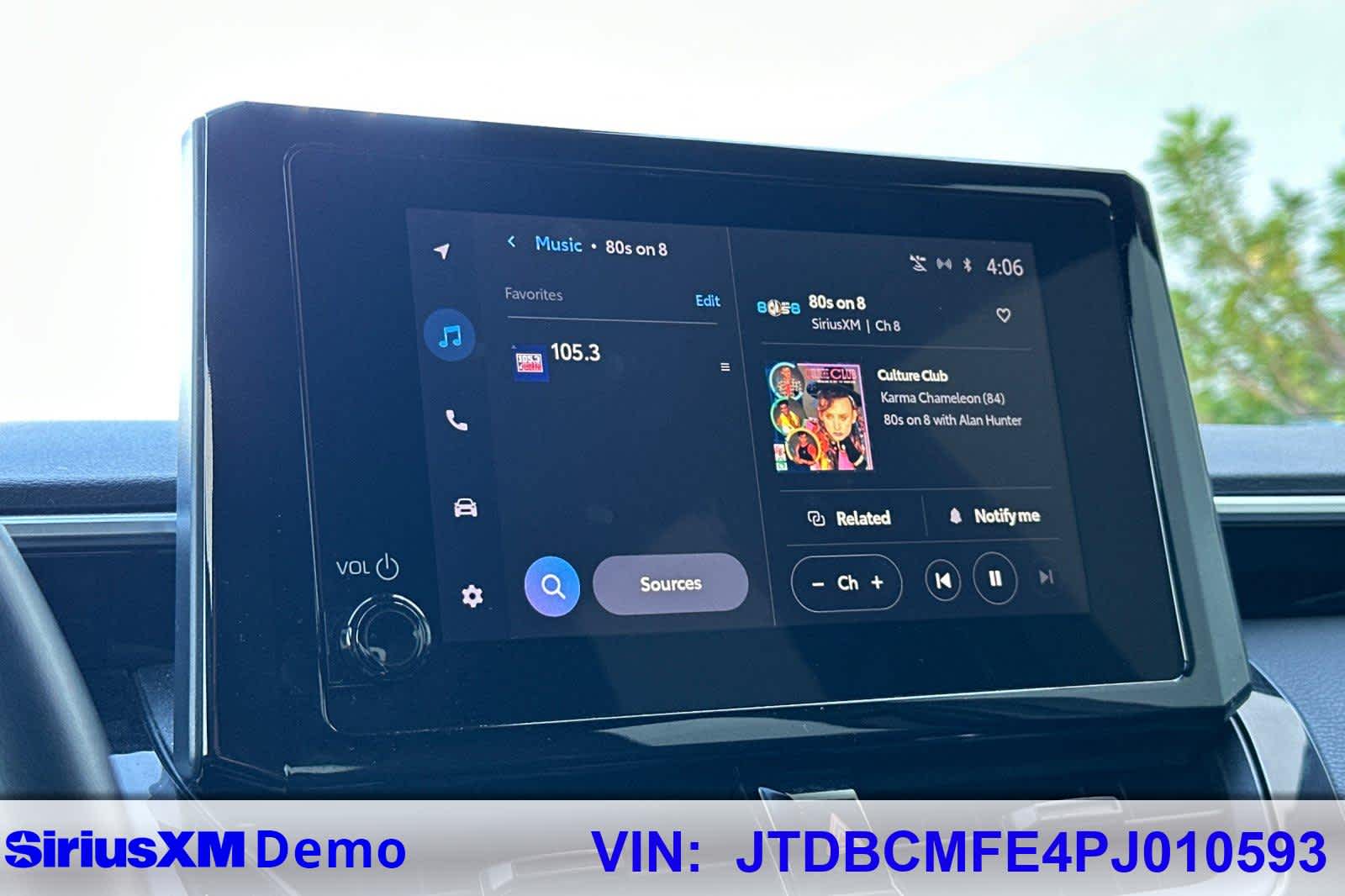 Thumbnail: 2023 Toyota Corolla - 31