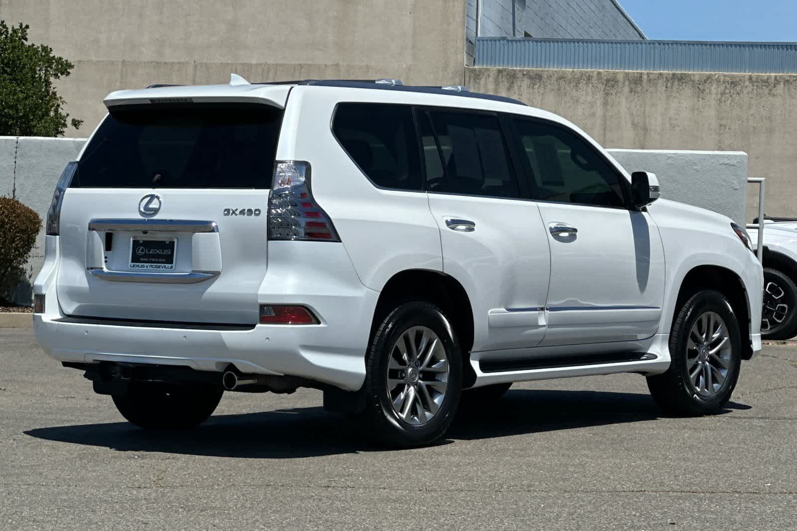 Thumbnail: 2019 Lexus GX - 2