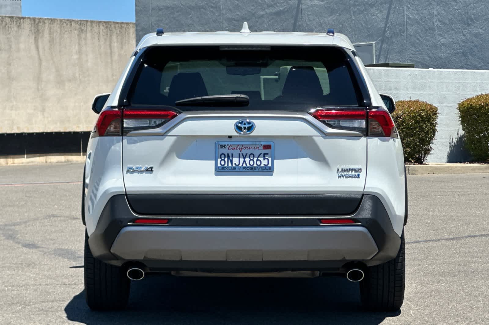 Thumbnail: 2020 Toyota RAV4 - 7