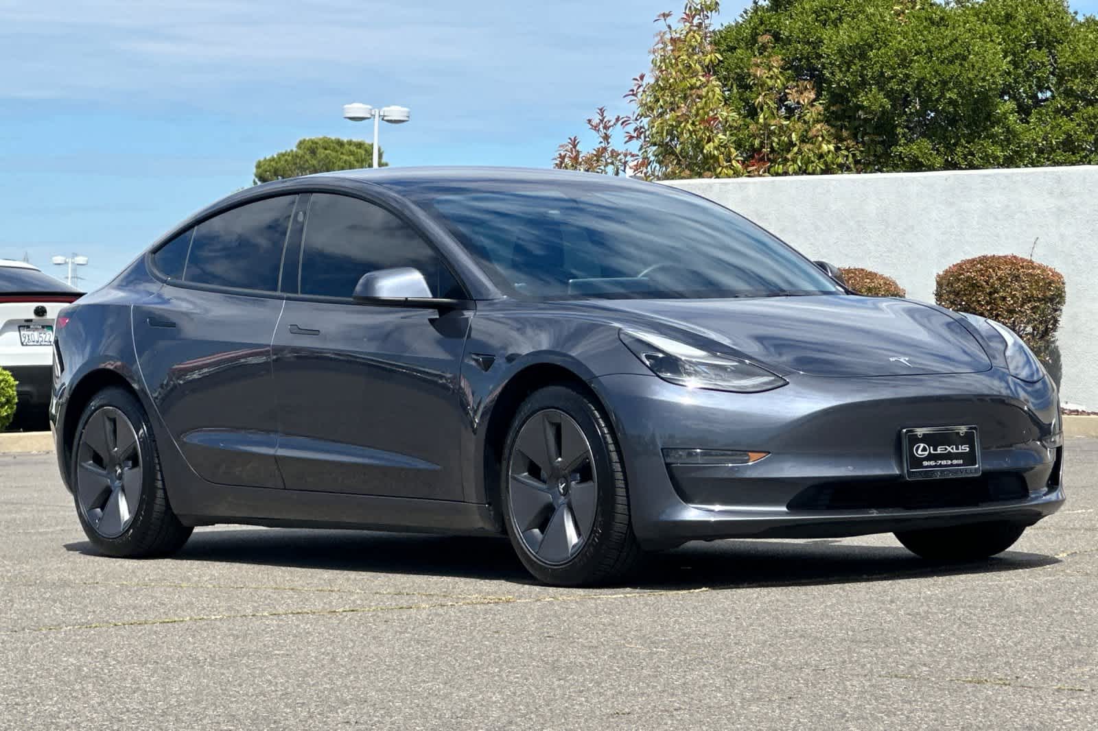 Thumbnail: 2022 Tesla Model 3 - 5