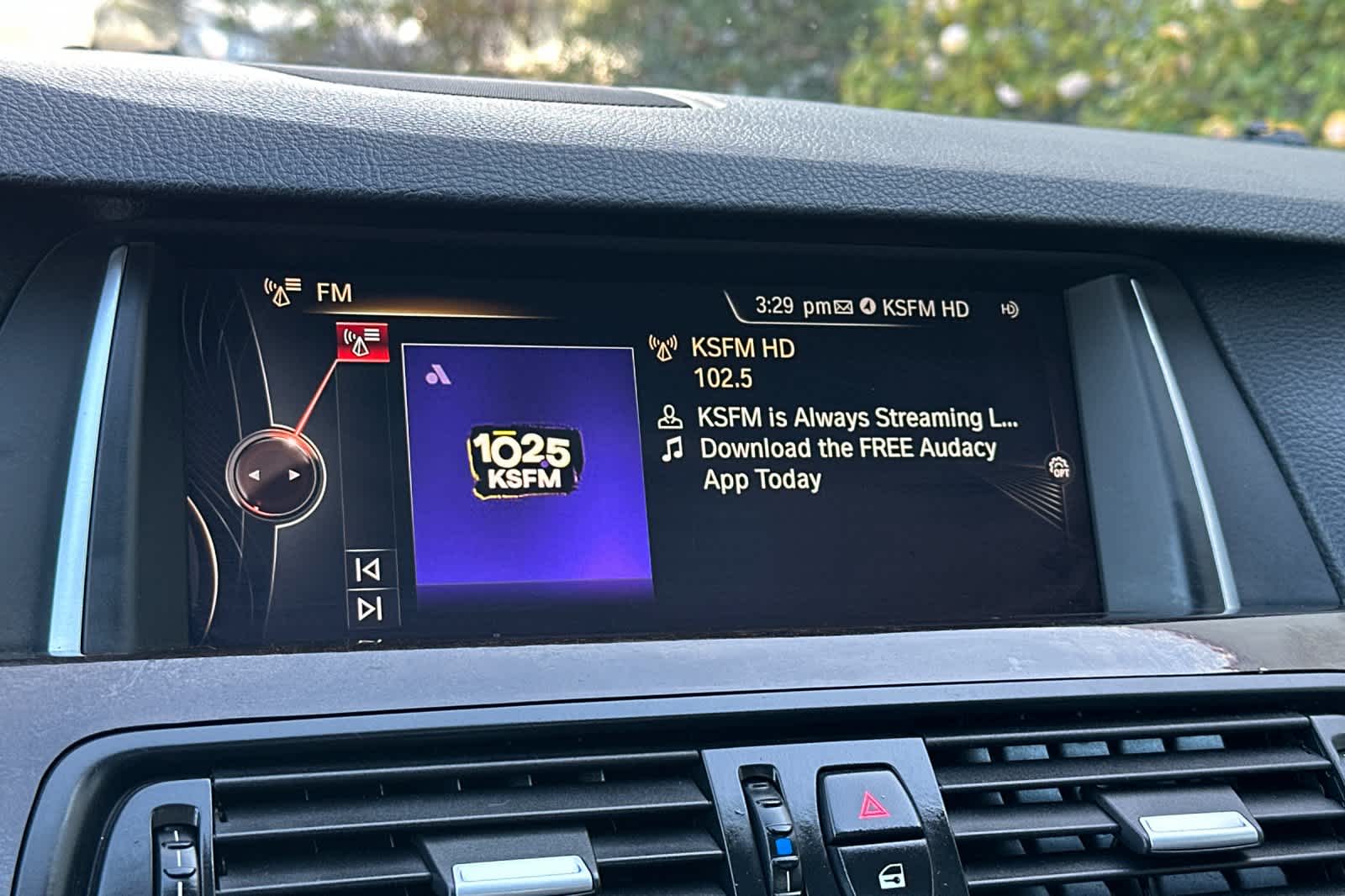 Thumbnail: 2015 BMW 5 Series - 19