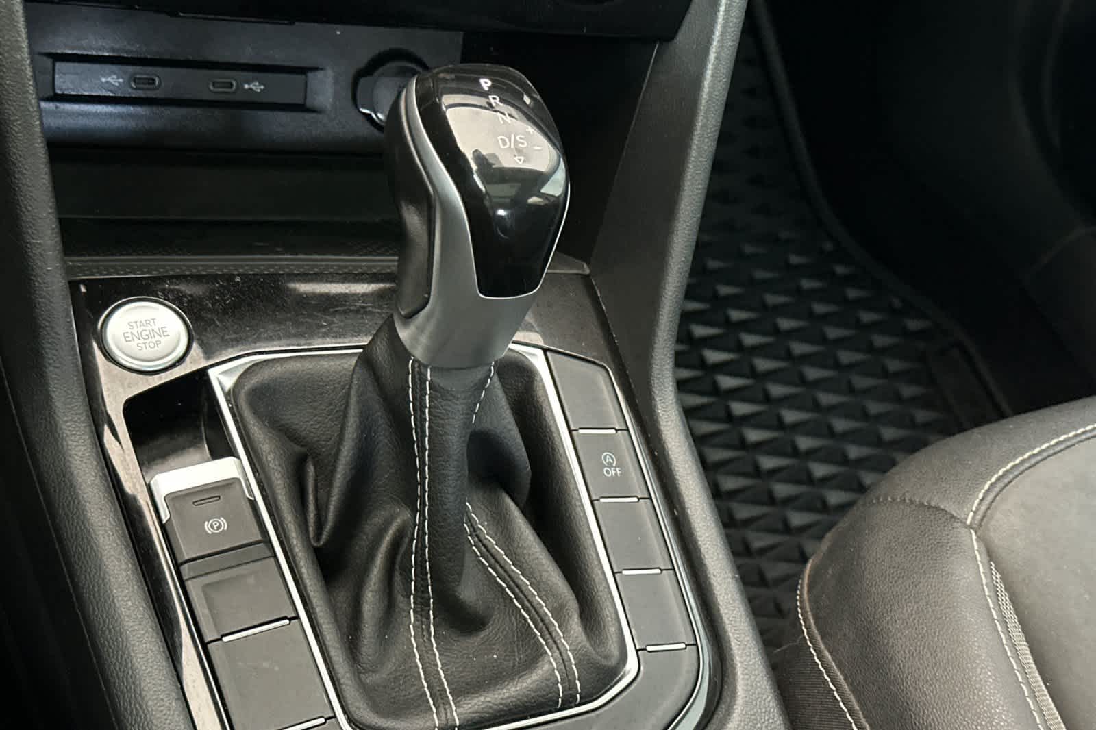 Thumbnail: 2024 Volkswagen Taos - 23