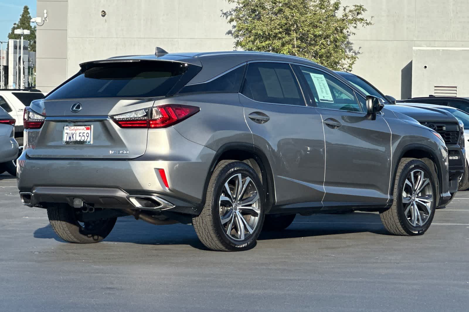 Thumbnail: 2017 Lexus RX - 2