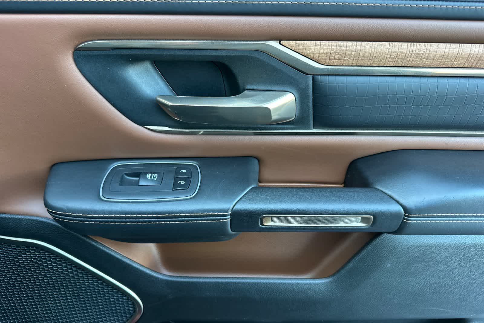 Thumbnail: 2023 RAM 1500 - 18