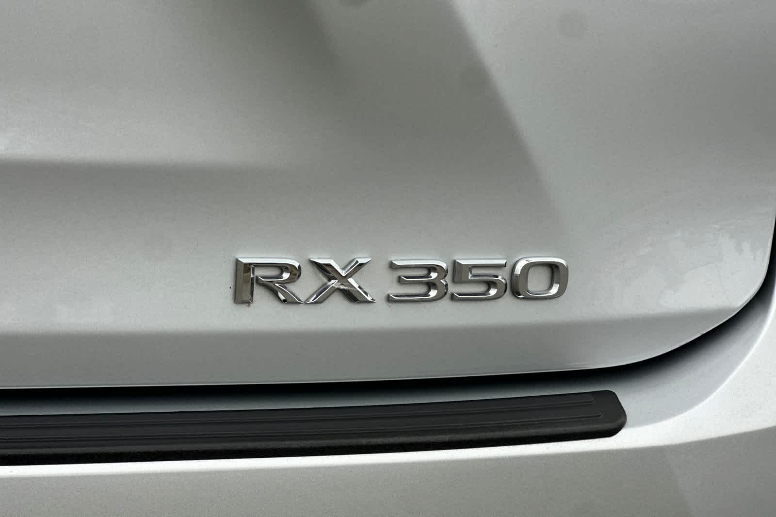 Thumbnail: 2019 Lexus RX - 33