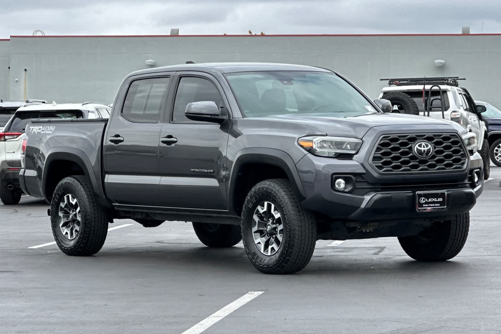 Thumbnail: 2020 Toyota Tacoma - 5