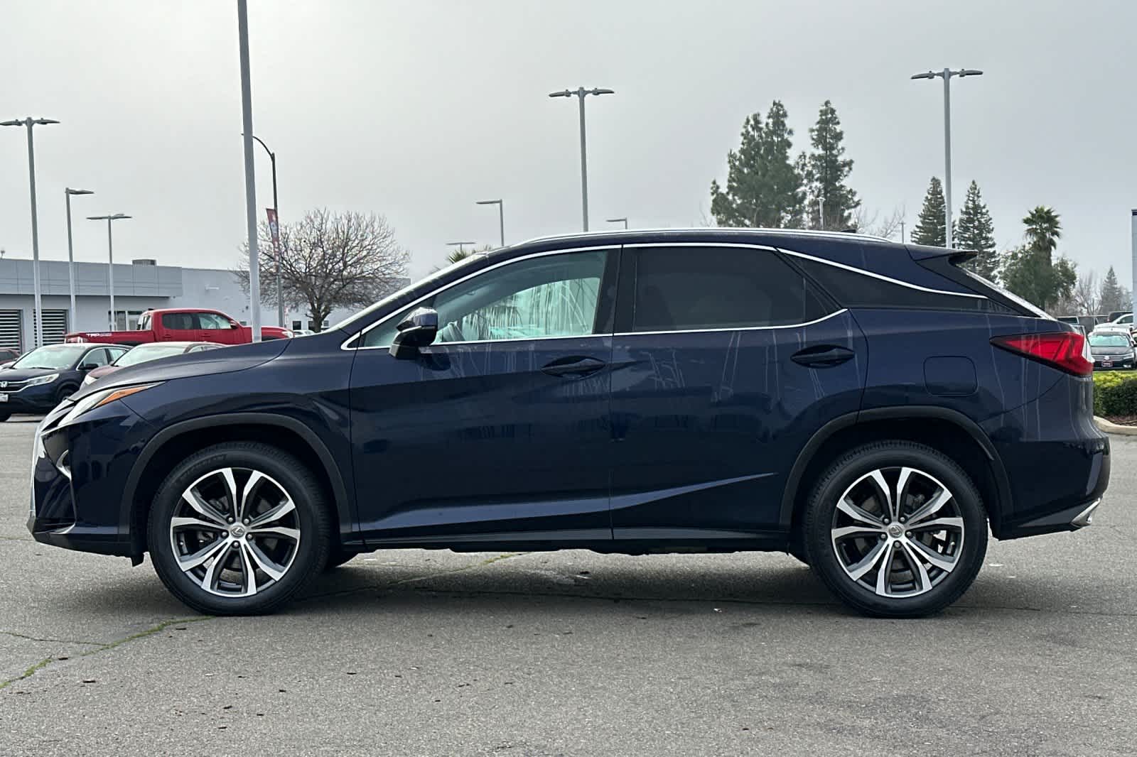 Thumbnail: 2017 Lexus RX - 9