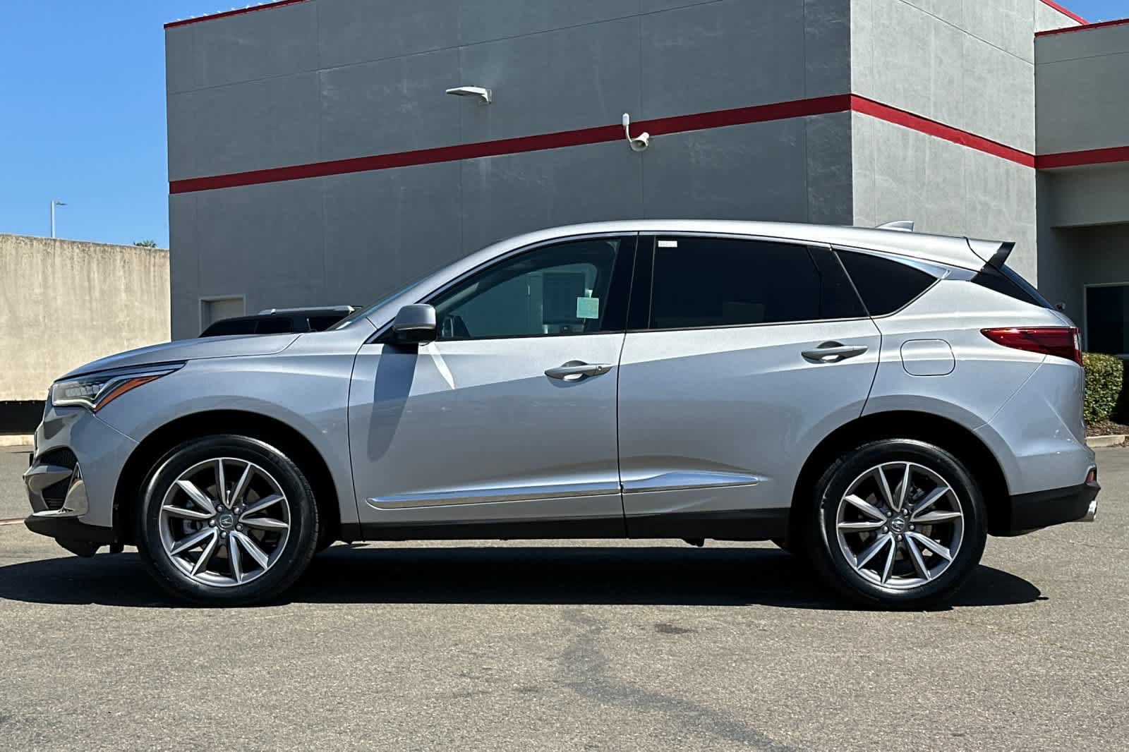 Thumbnail: 2021 Acura RDX - 9