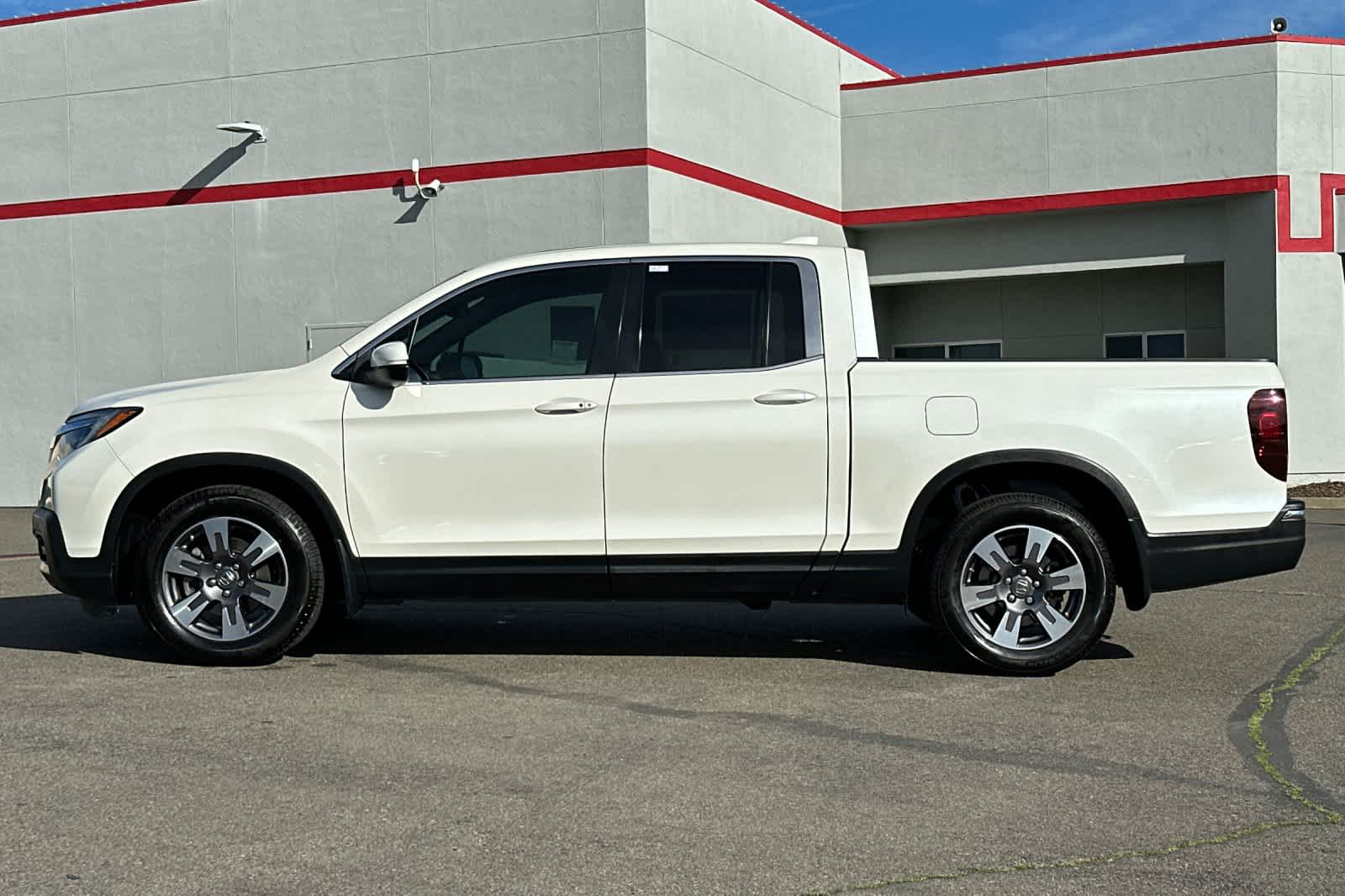 Thumbnail: 2019 Honda Ridgeline - 9
