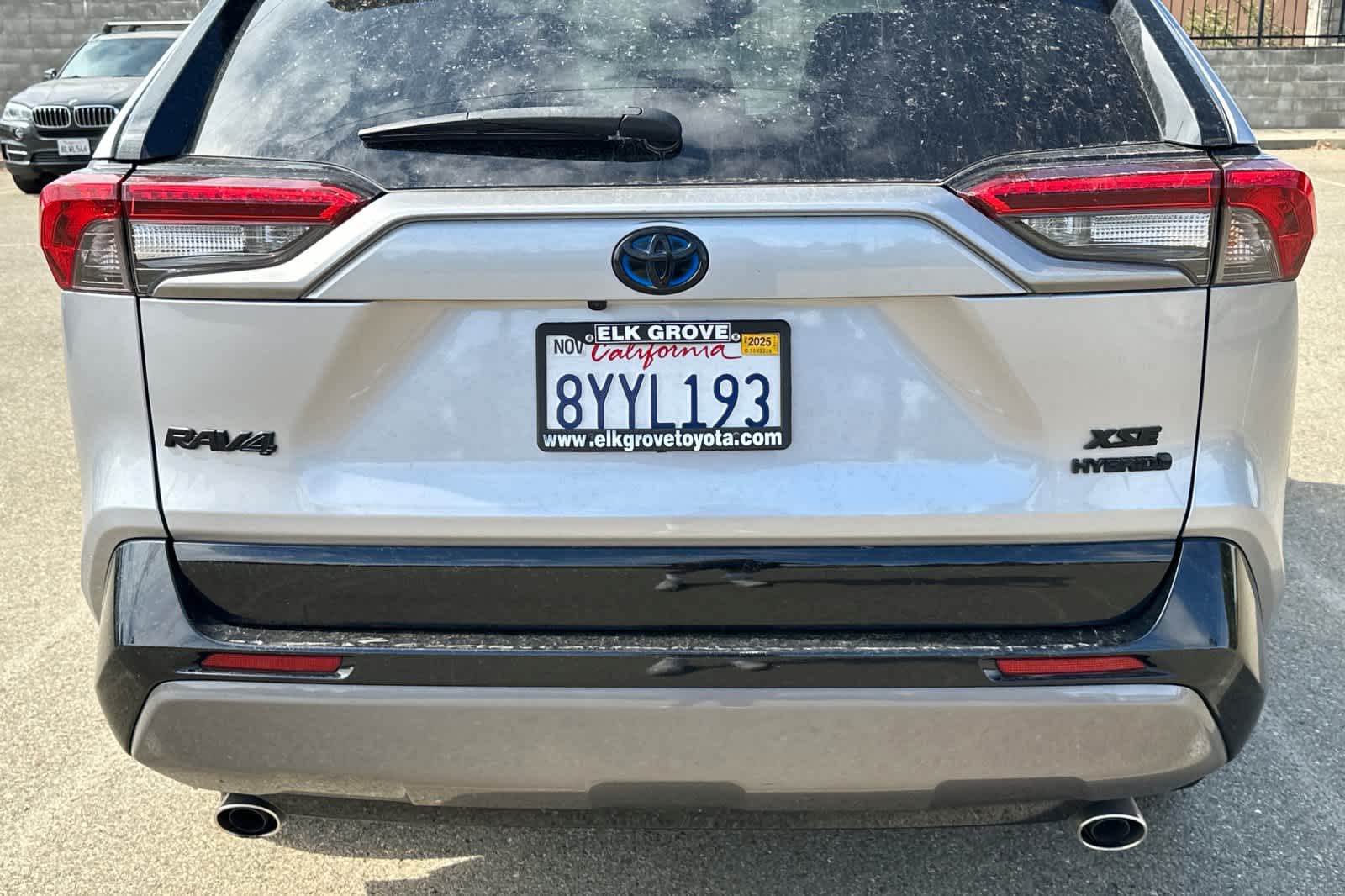 Thumbnail: 2021 Toyota RAV4 - 16