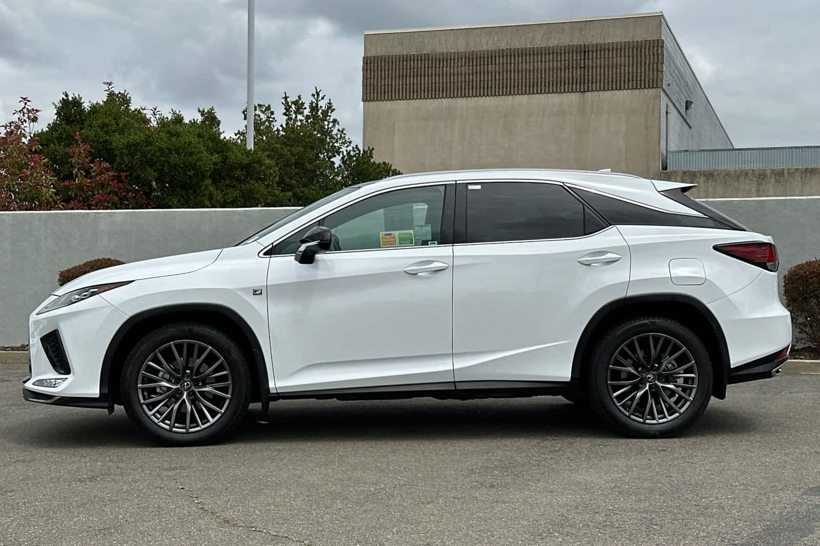Thumbnail: 2020 Lexus RX - 9