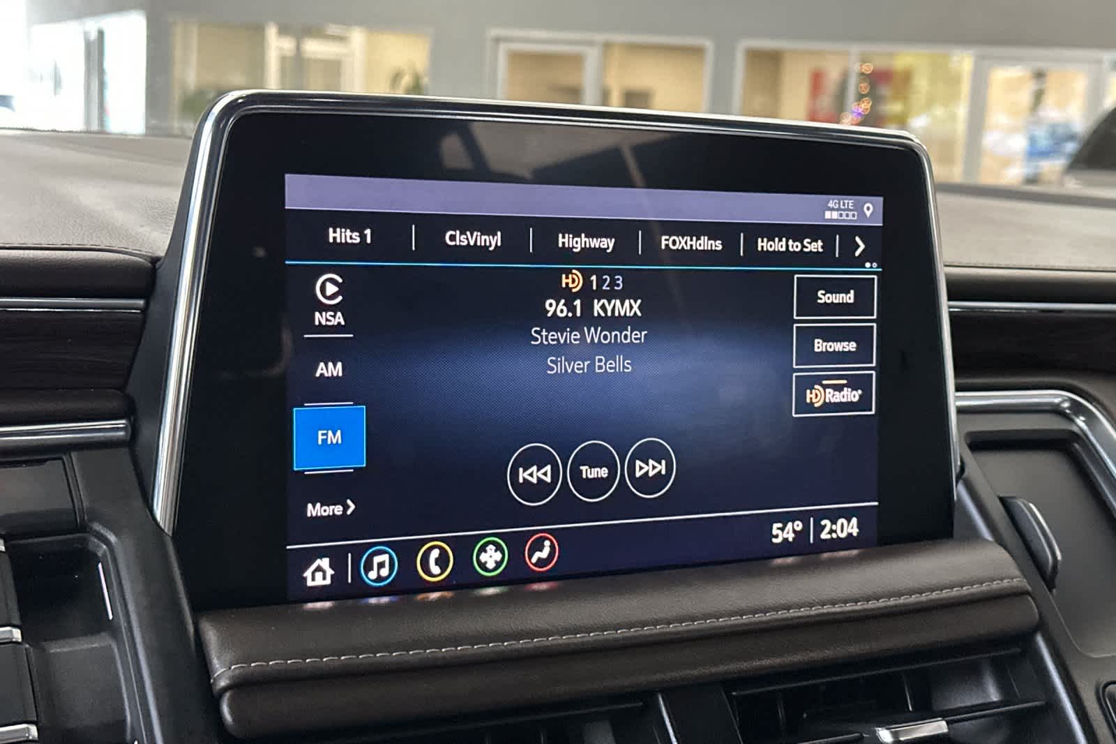 Thumbnail: 2021 Chevrolet Tahoe - 21