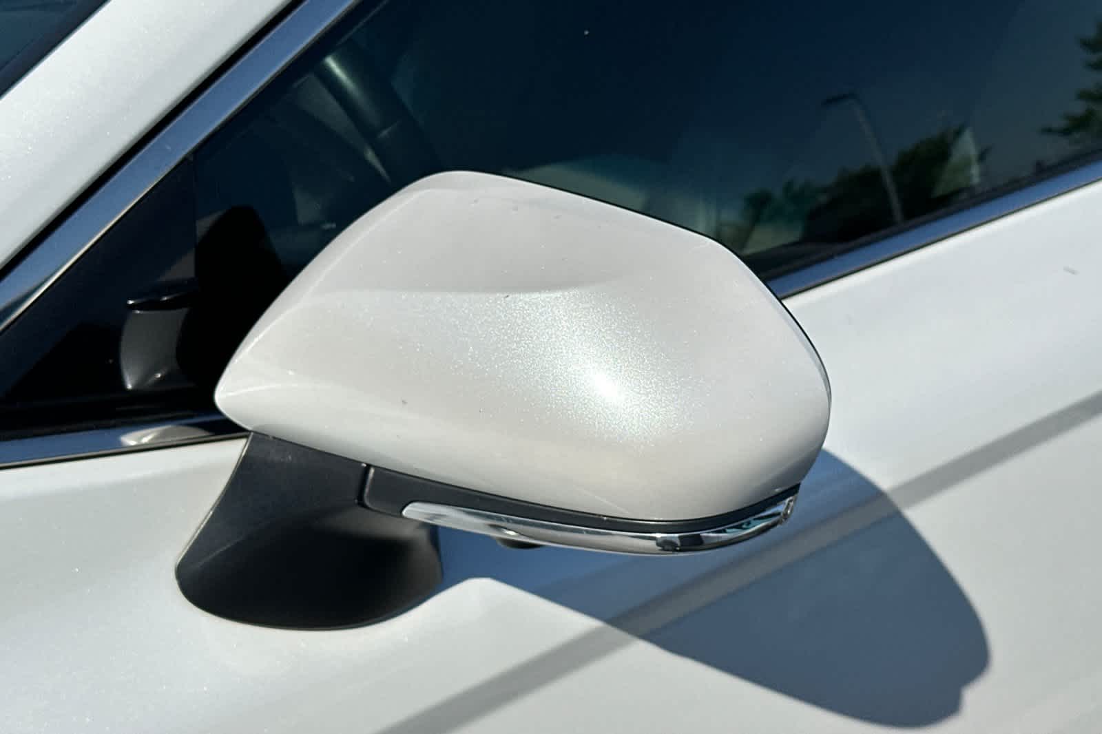 2018 Toyota Camry XLE 21