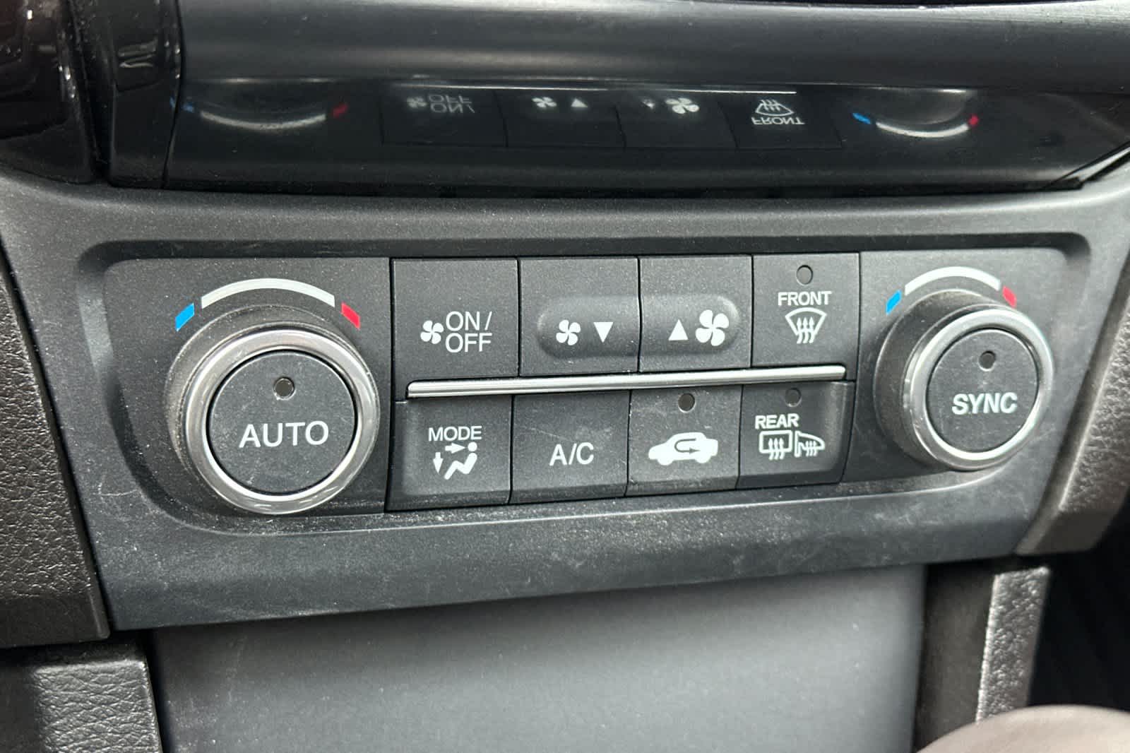 Thumbnail: 2021 Acura ILX - 20