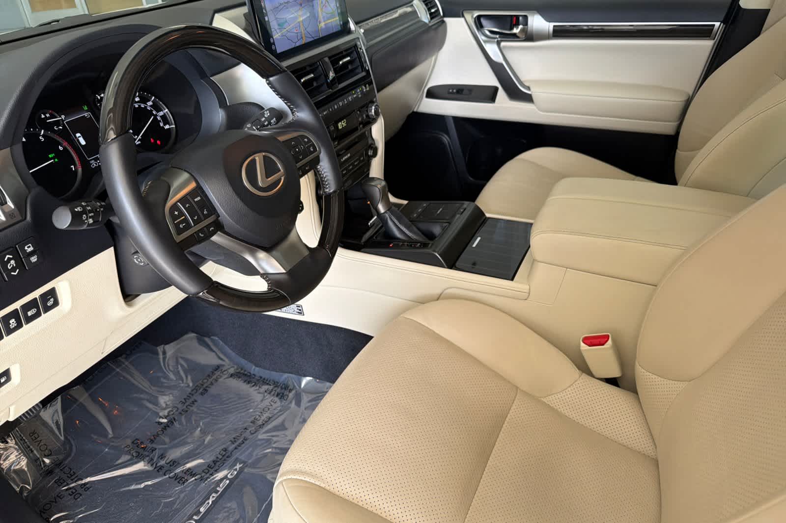 Thumbnail: 2023 Lexus GX - 10