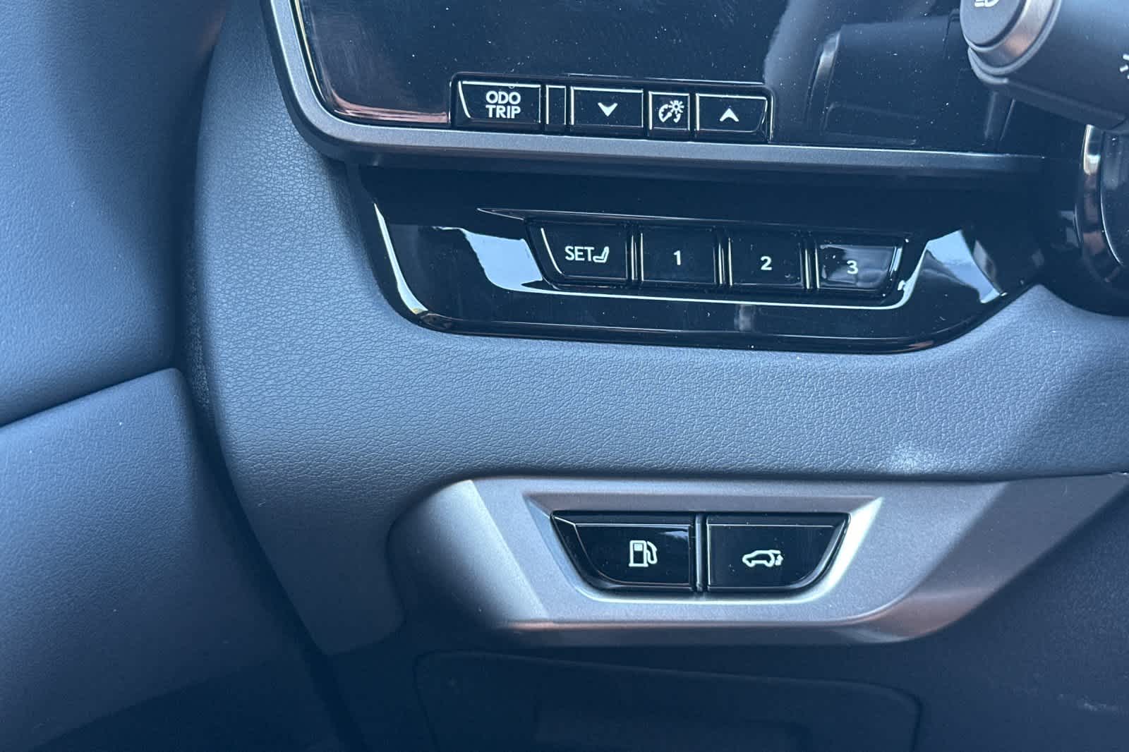 Thumbnail: 2025 Lexus RX - 30