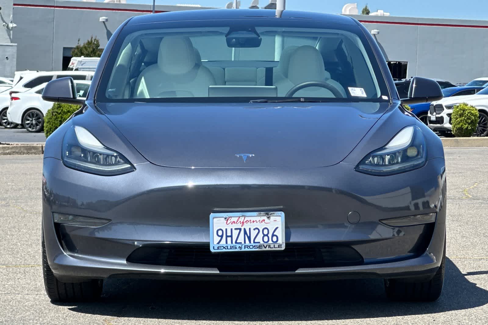 Thumbnail: 2023 Tesla Model 3 - 10