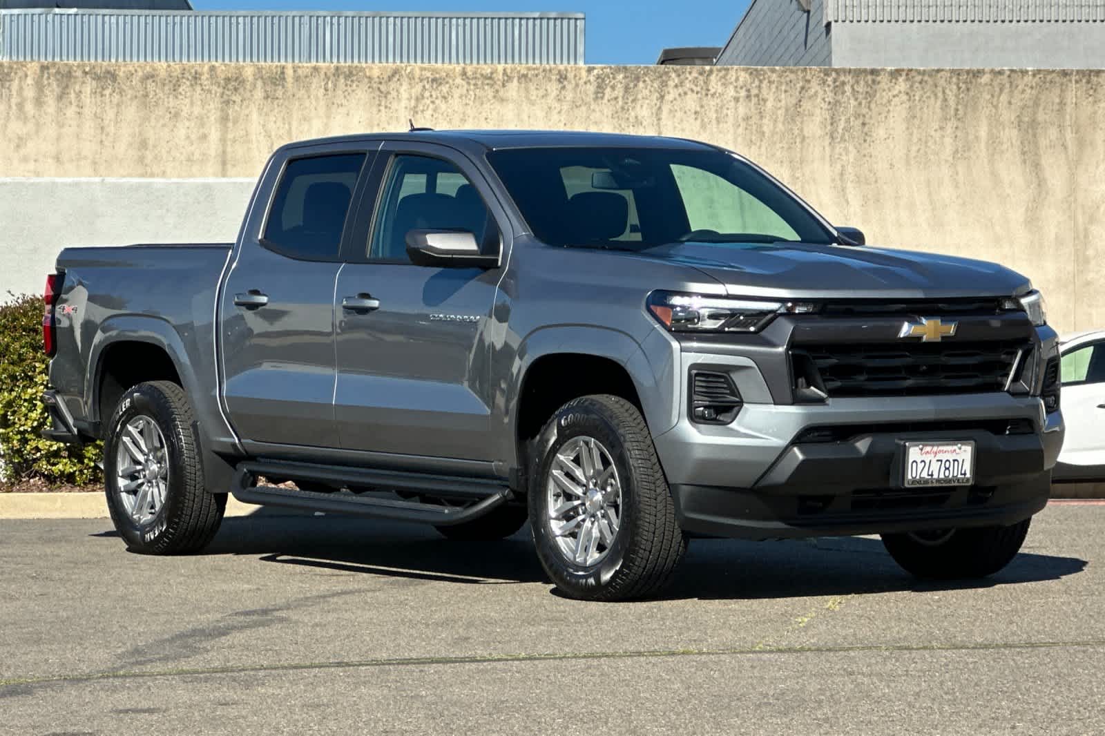 Thumbnail: 2024 Chevrolet Colorado - 5