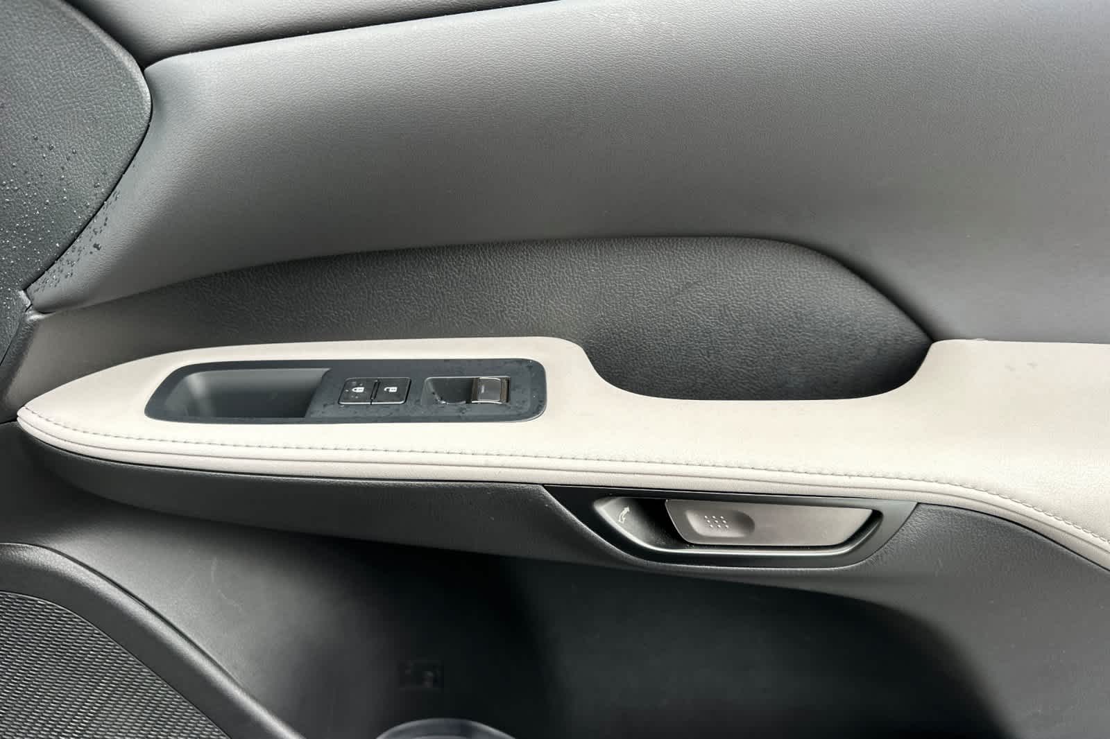 Thumbnail: 2025 Lexus RX - 19