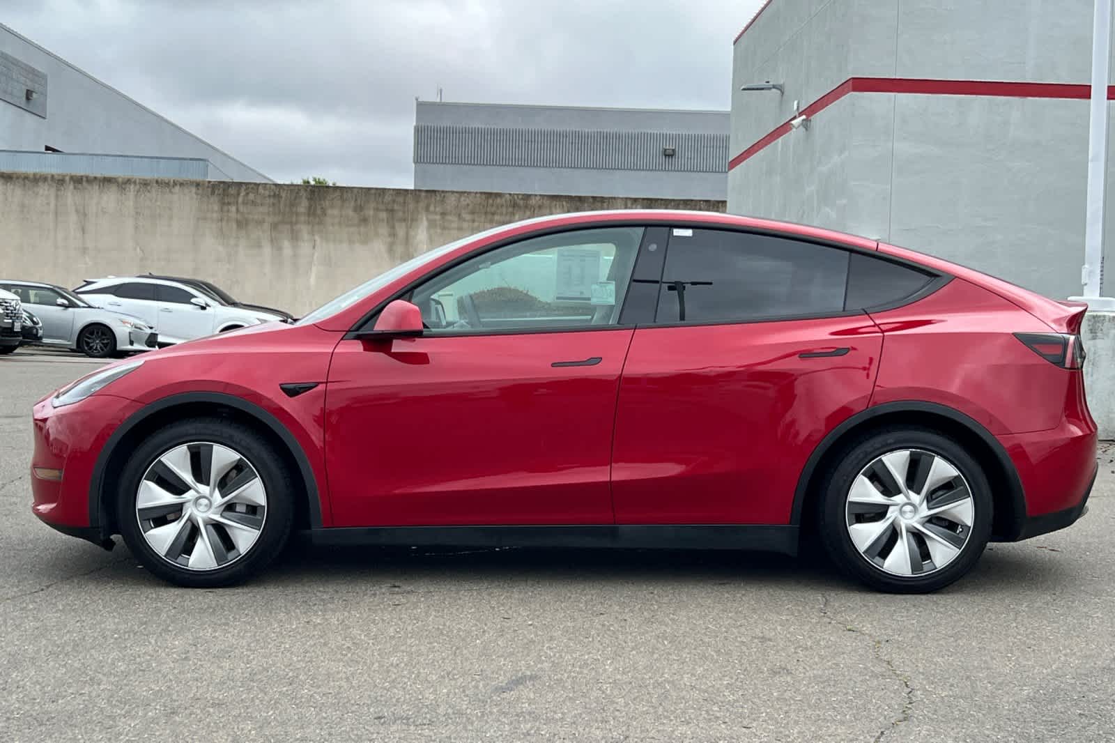 Thumbnail: 2022 Tesla Model Y - 9