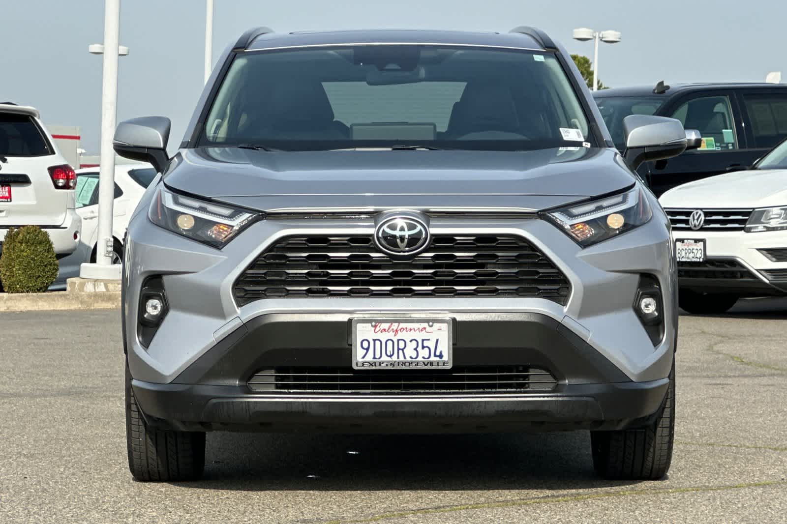 Thumbnail: 2023 Toyota RAV4 - 10