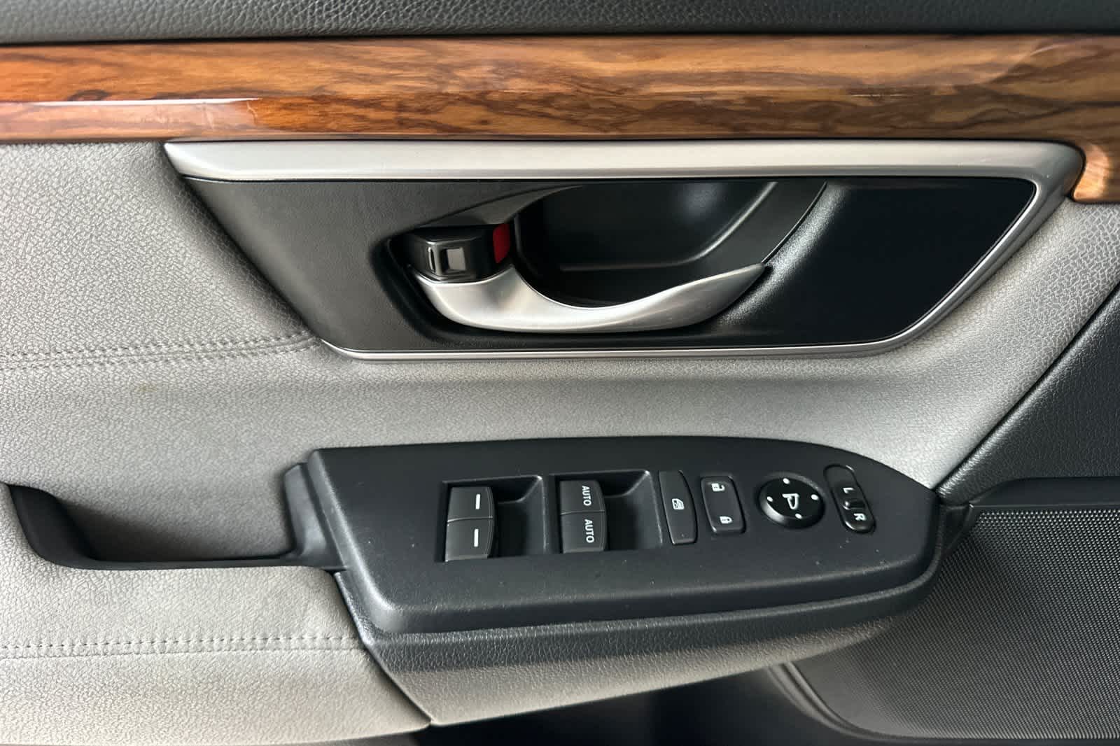 Thumbnail: 2019 Honda CR-V - 12