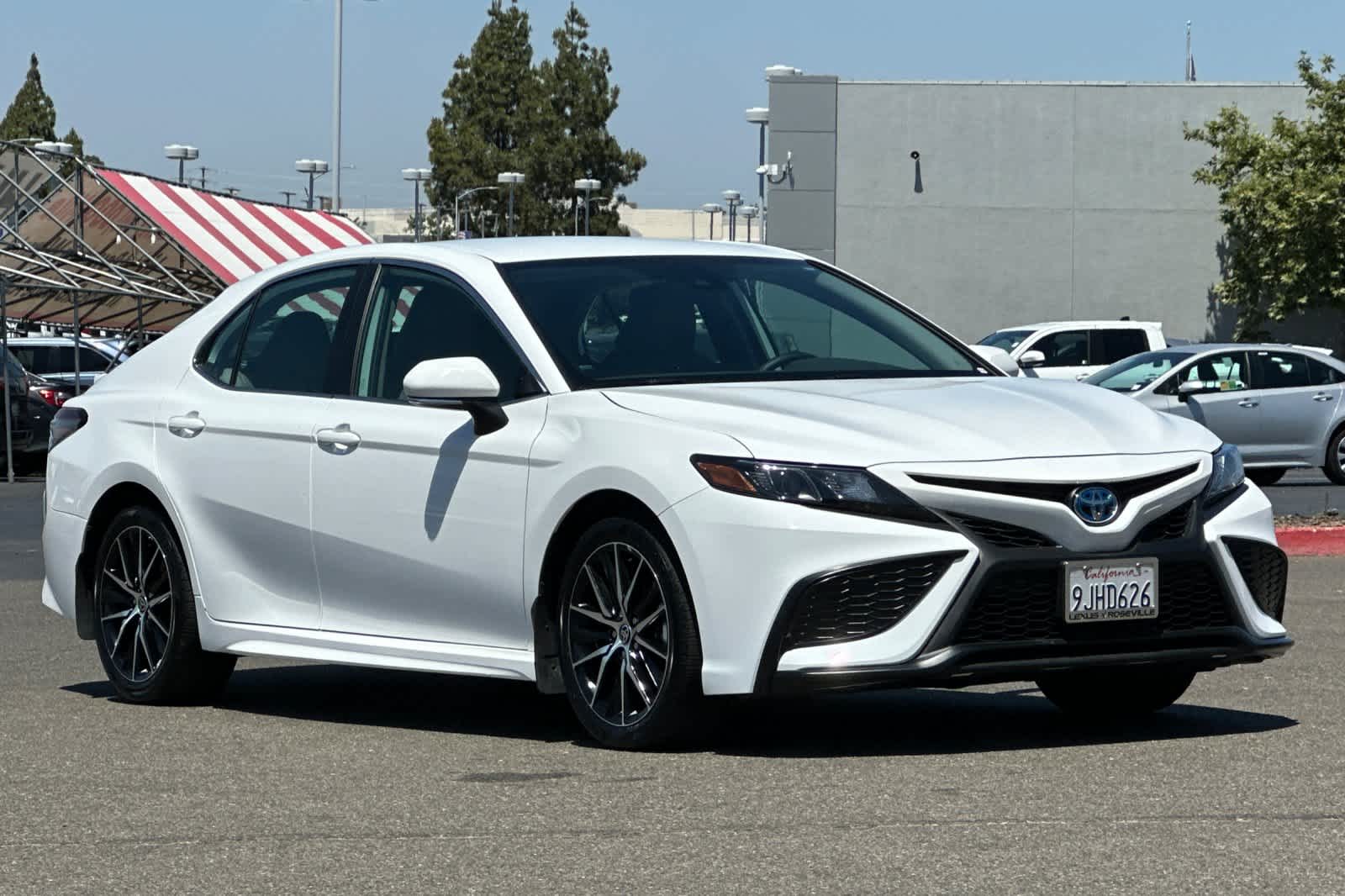 2024 Toyota Camry SE 5