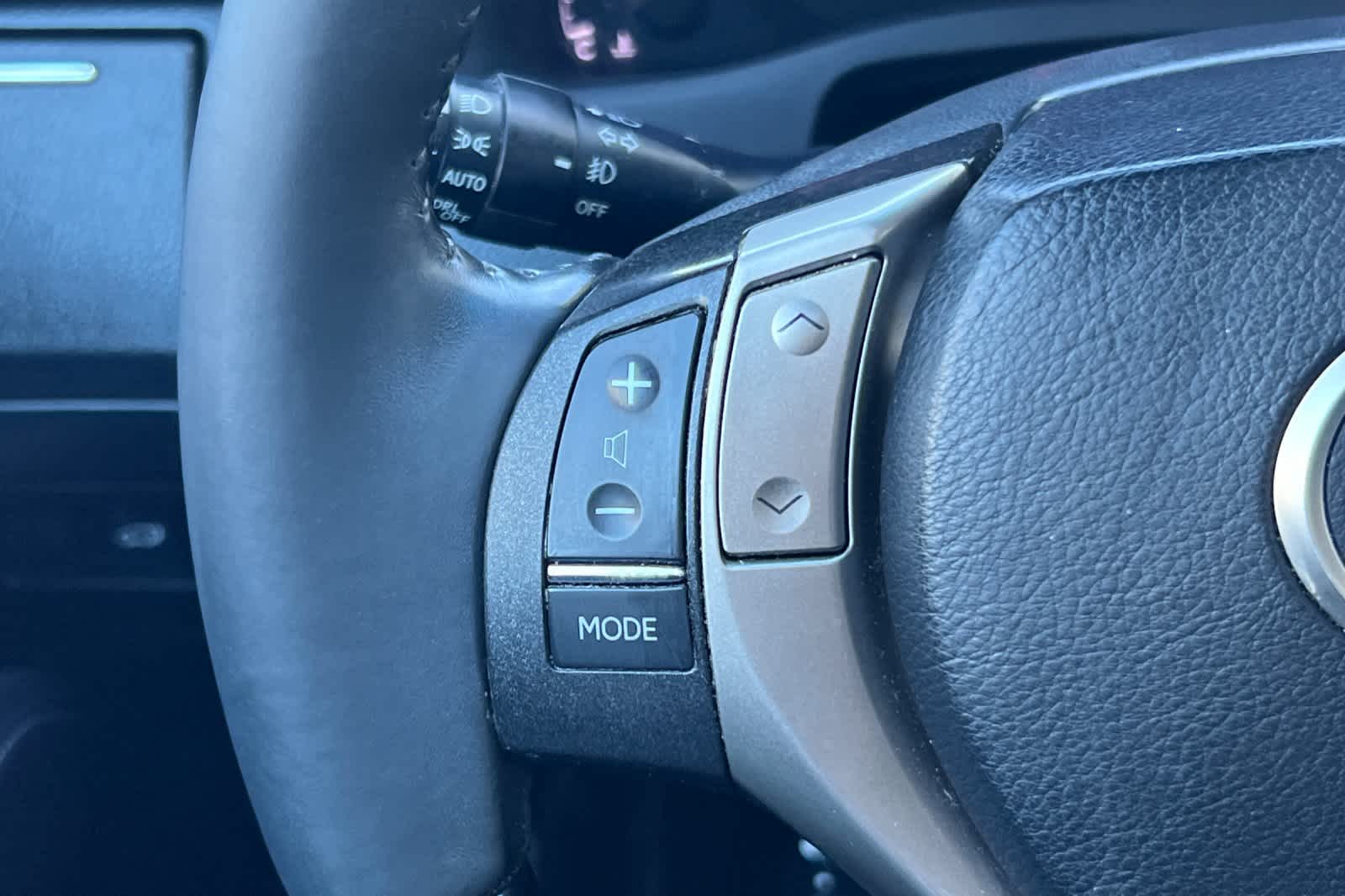 Thumbnail: 2013 Lexus RX - 27