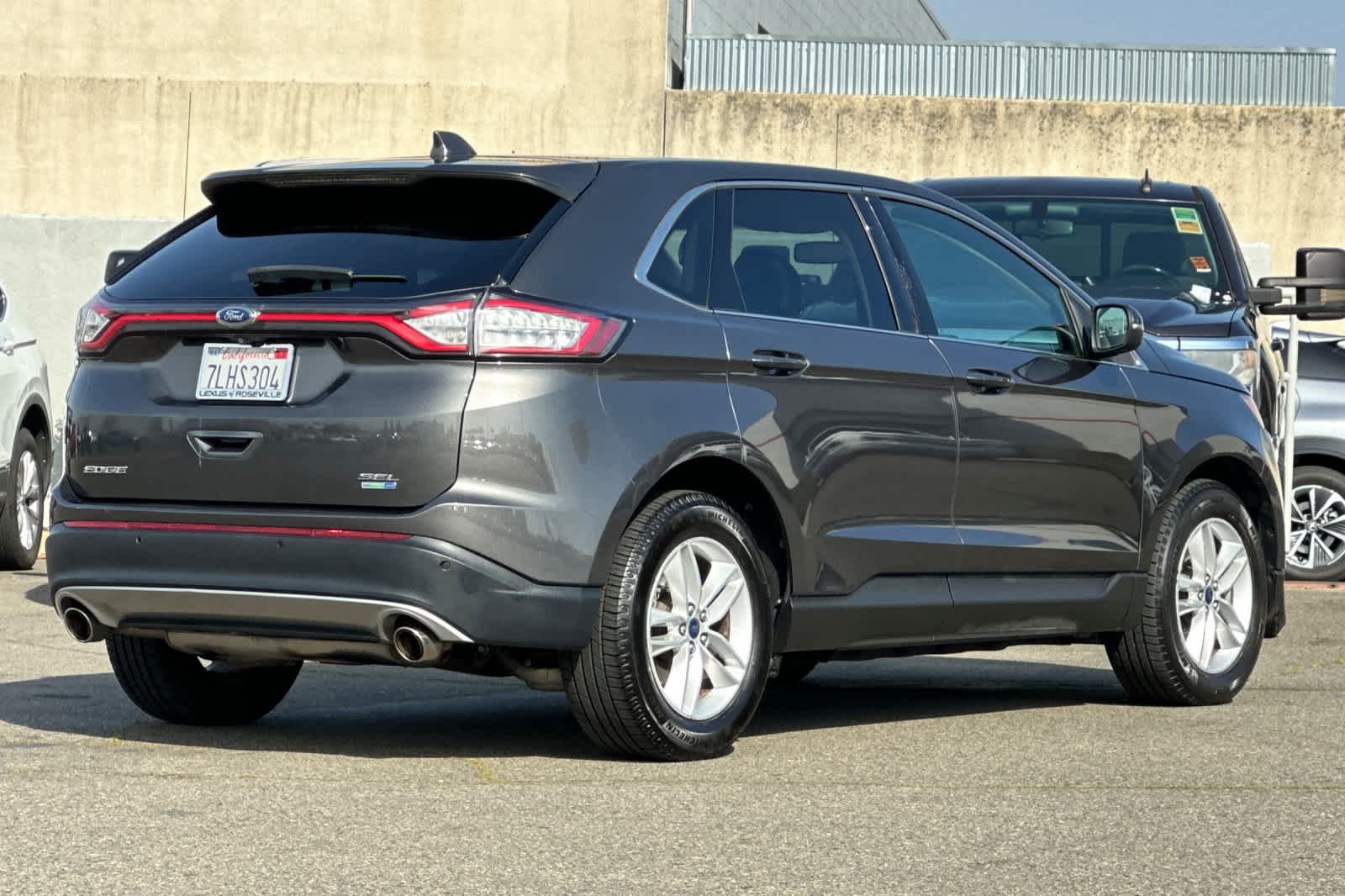 Thumbnail: 2015 Ford Edge - 2