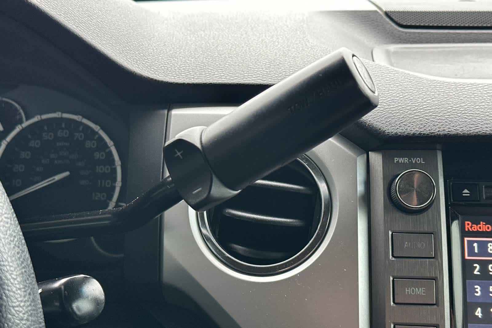 Thumbnail: 2016 Toyota Tundra - 22