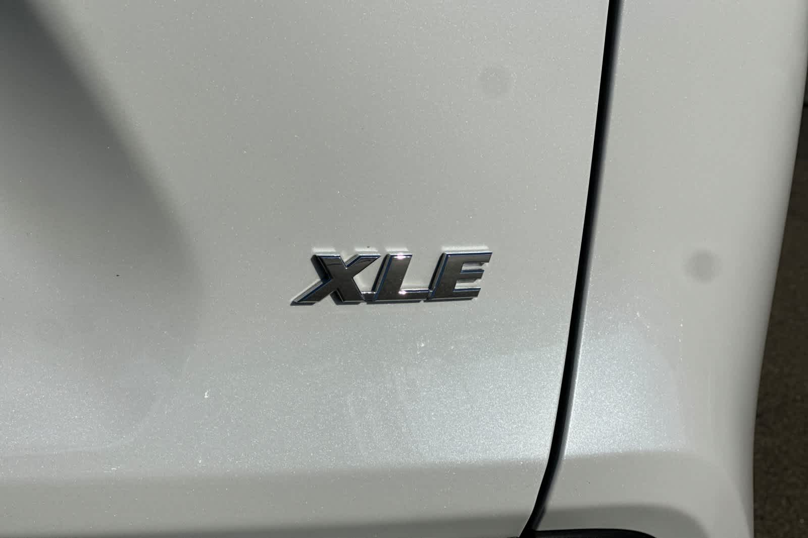 Thumbnail: 2024 Toyota RAV4 - 31