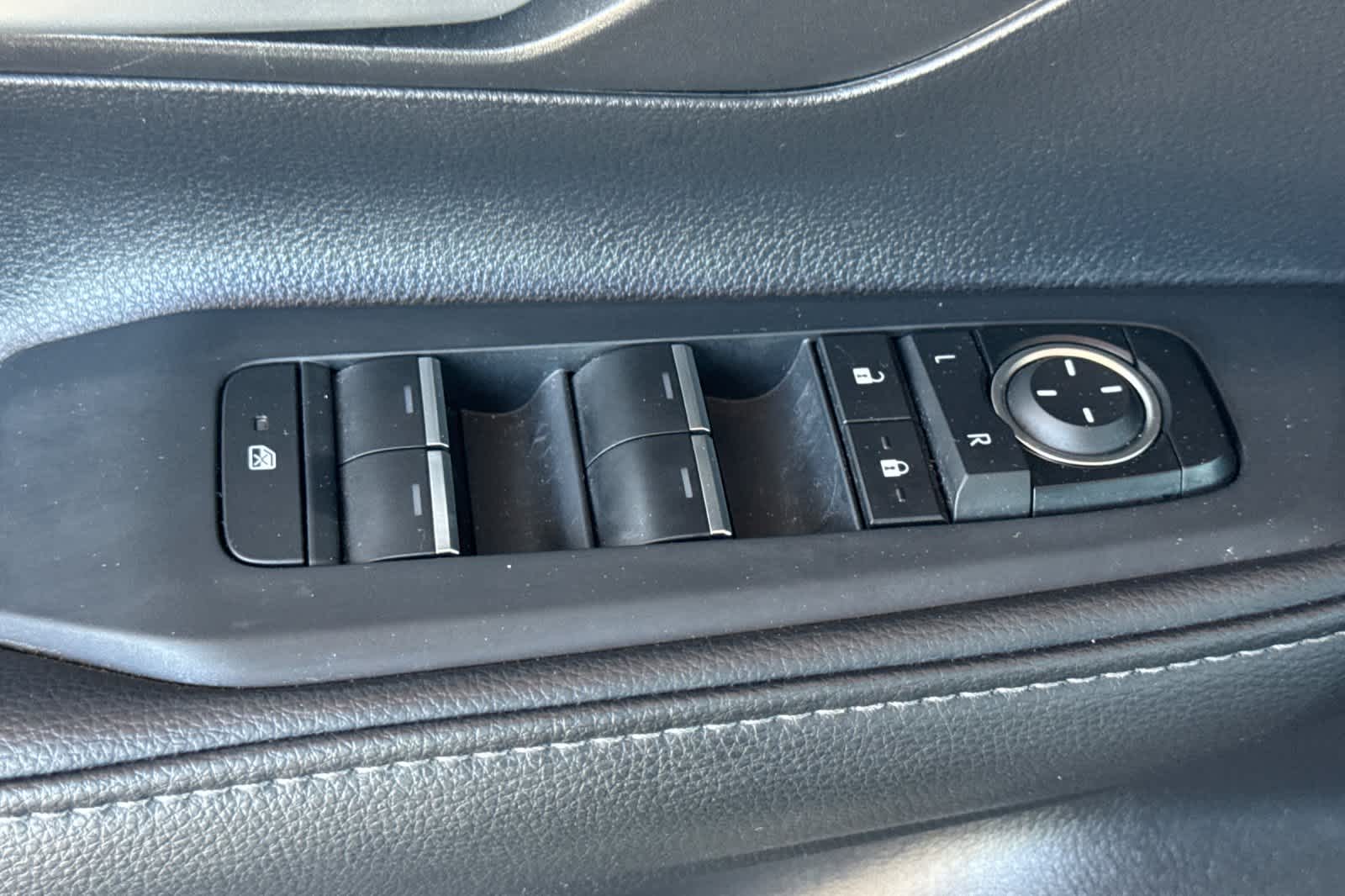 Thumbnail: 2025 Toyota Grand Highlander - 13