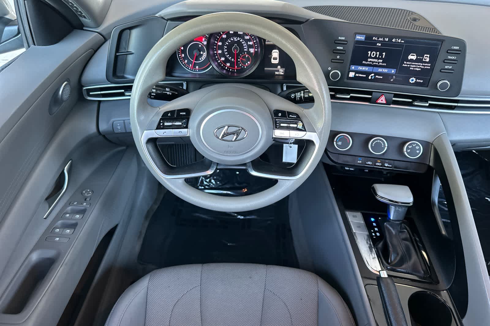 Thumbnail: 2021 Hyundai Elantra - 14