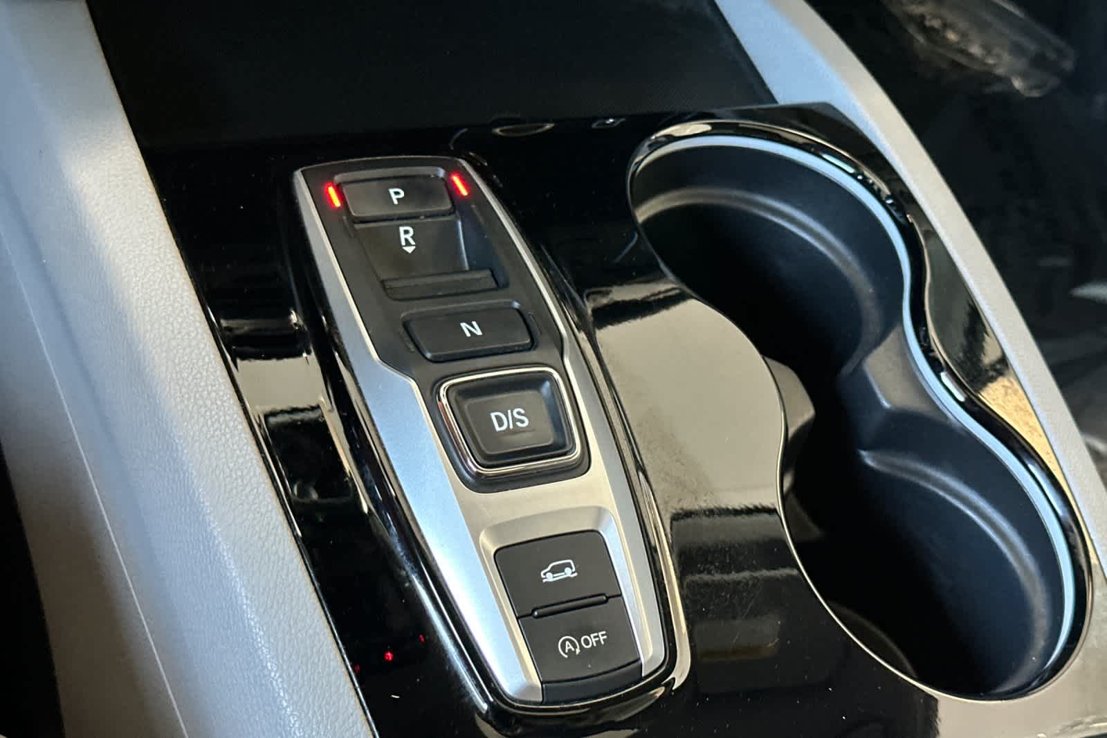 Thumbnail: 2019 Honda Pilot - 26
