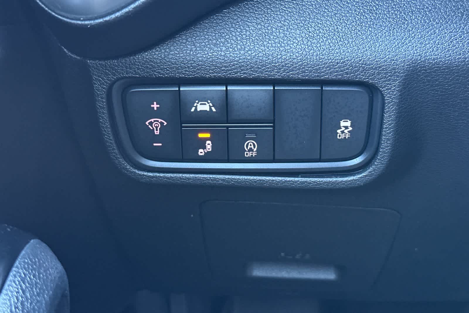 Thumbnail: 2020 Kia Soul - 28