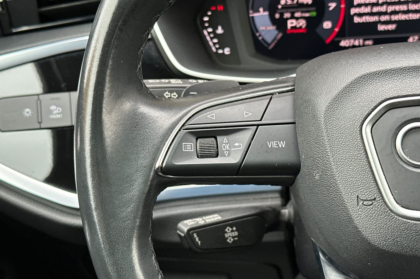 Thumbnail: 2023 Audi Q3 - 26