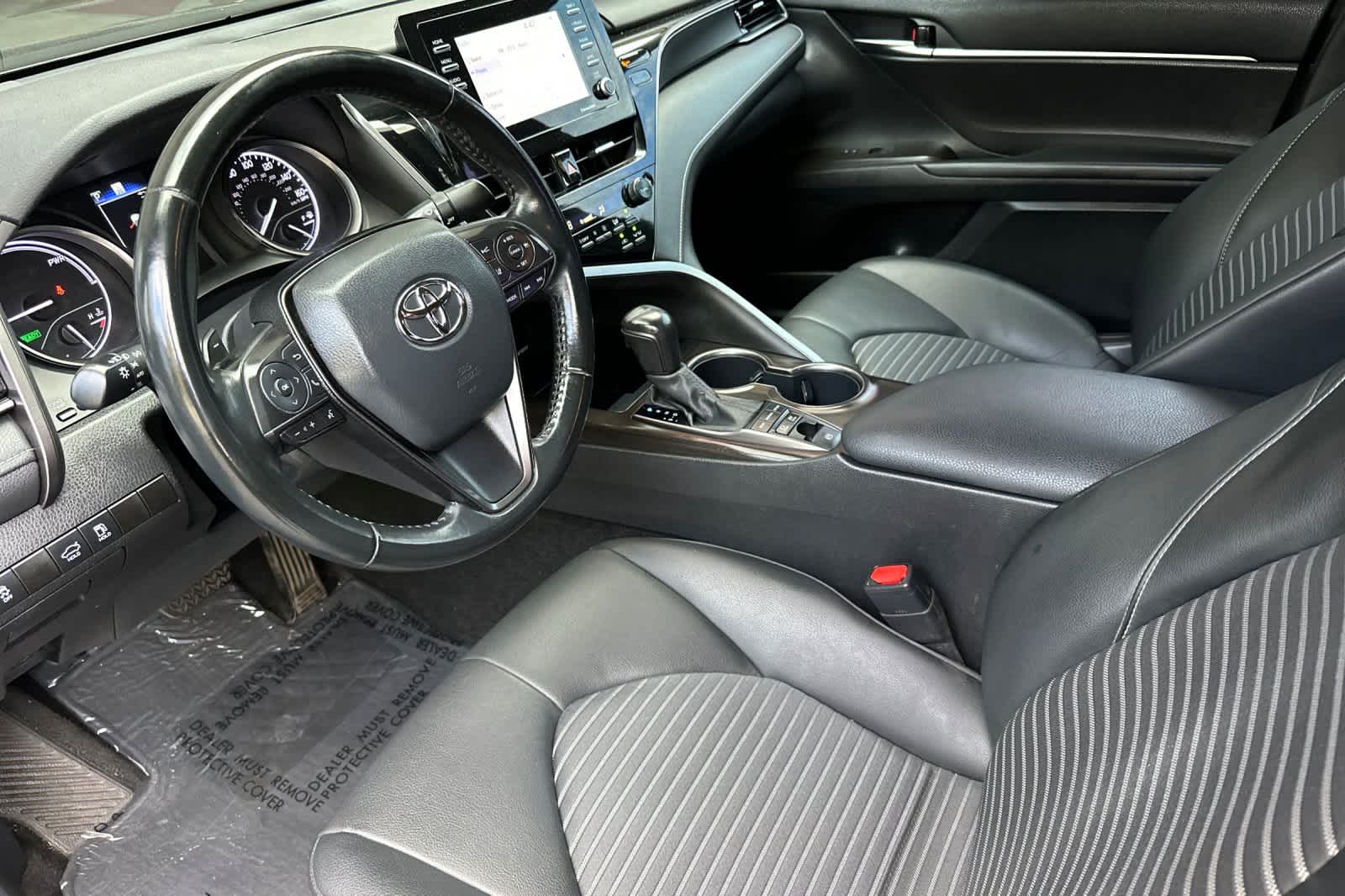 Thumbnail: 2022 Toyota Camry - 11