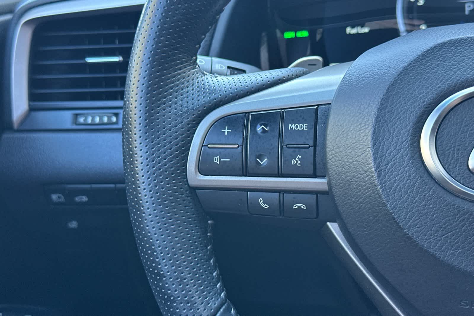 Thumbnail: 2016 Lexus RX - 27