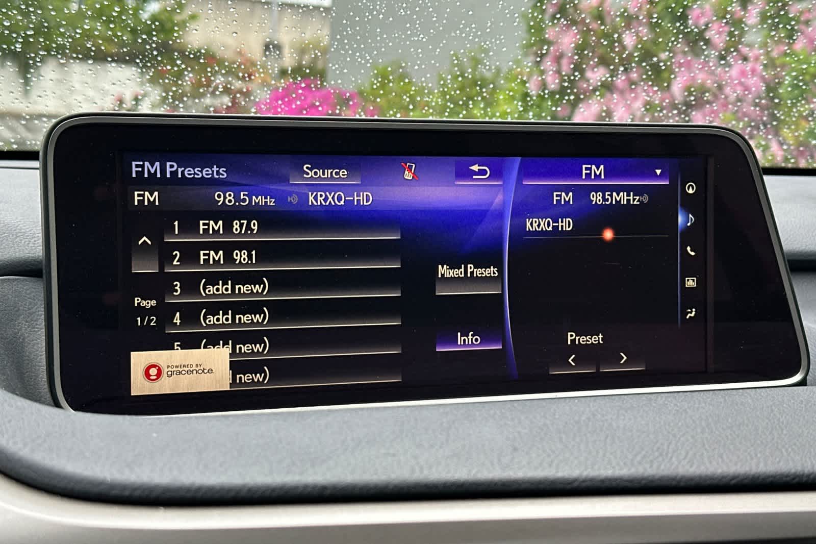 Thumbnail: 2018 Lexus RX - 21