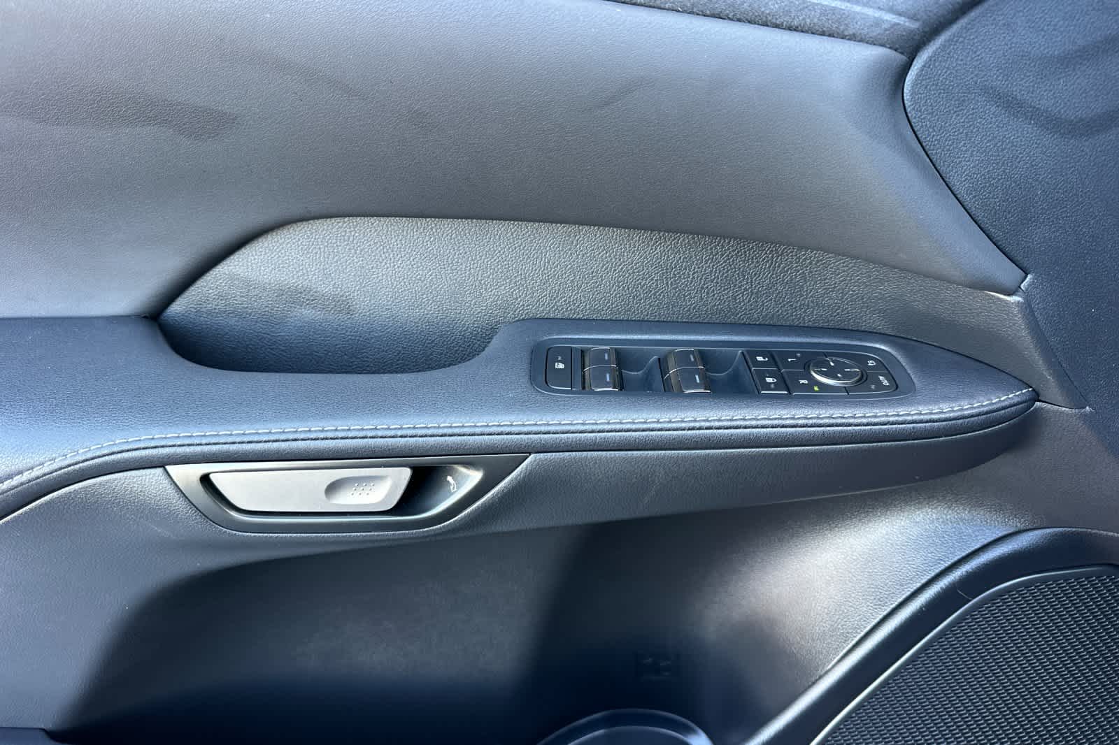 Thumbnail: 2024 Lexus RX - 12