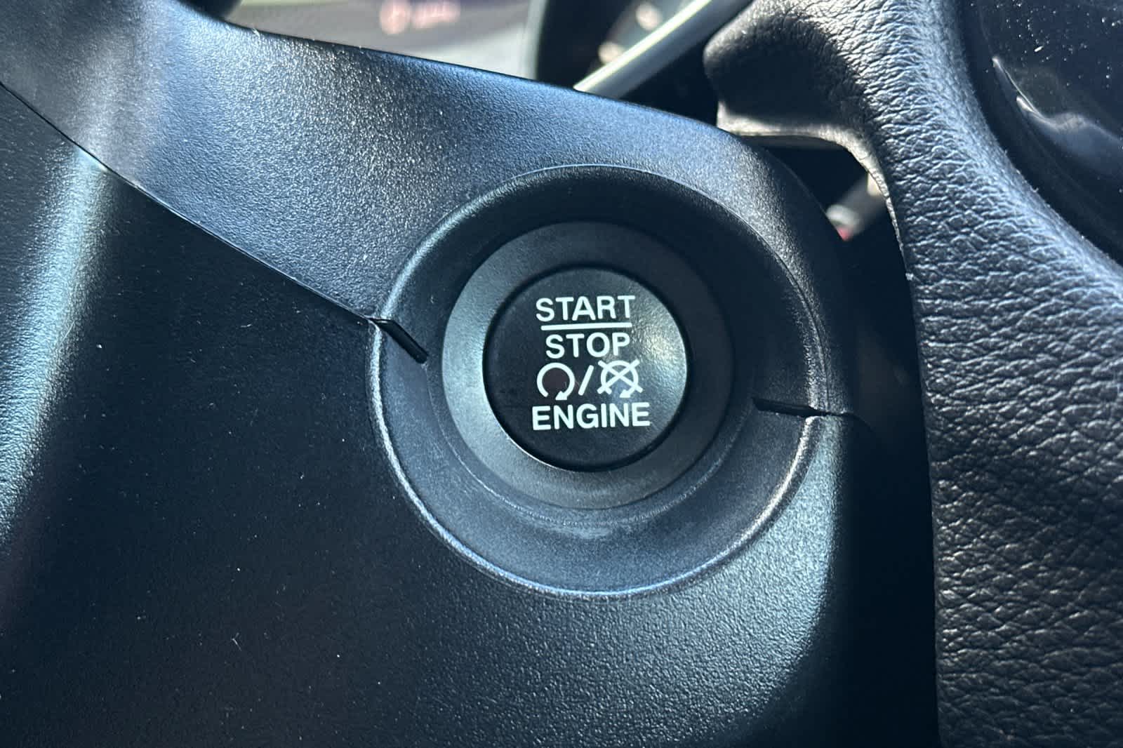 Thumbnail: 2021 Jeep Compass - 24