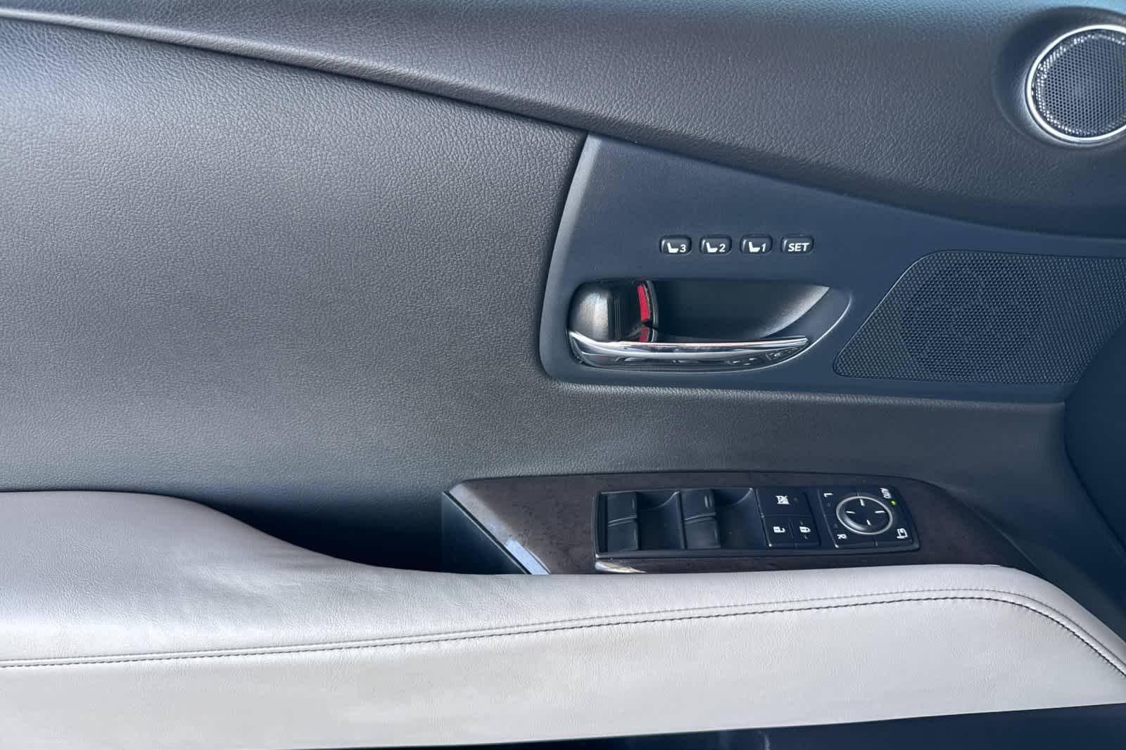 Thumbnail: 2015 Lexus RX - 12