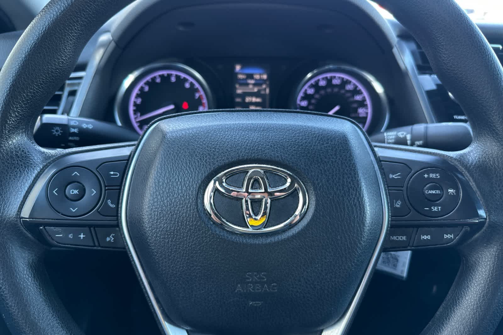 Thumbnail: 2020 Toyota Camry - 23