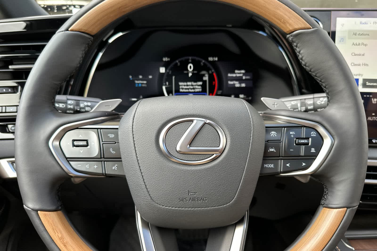 Thumbnail: 2026 Lexus RX - 25